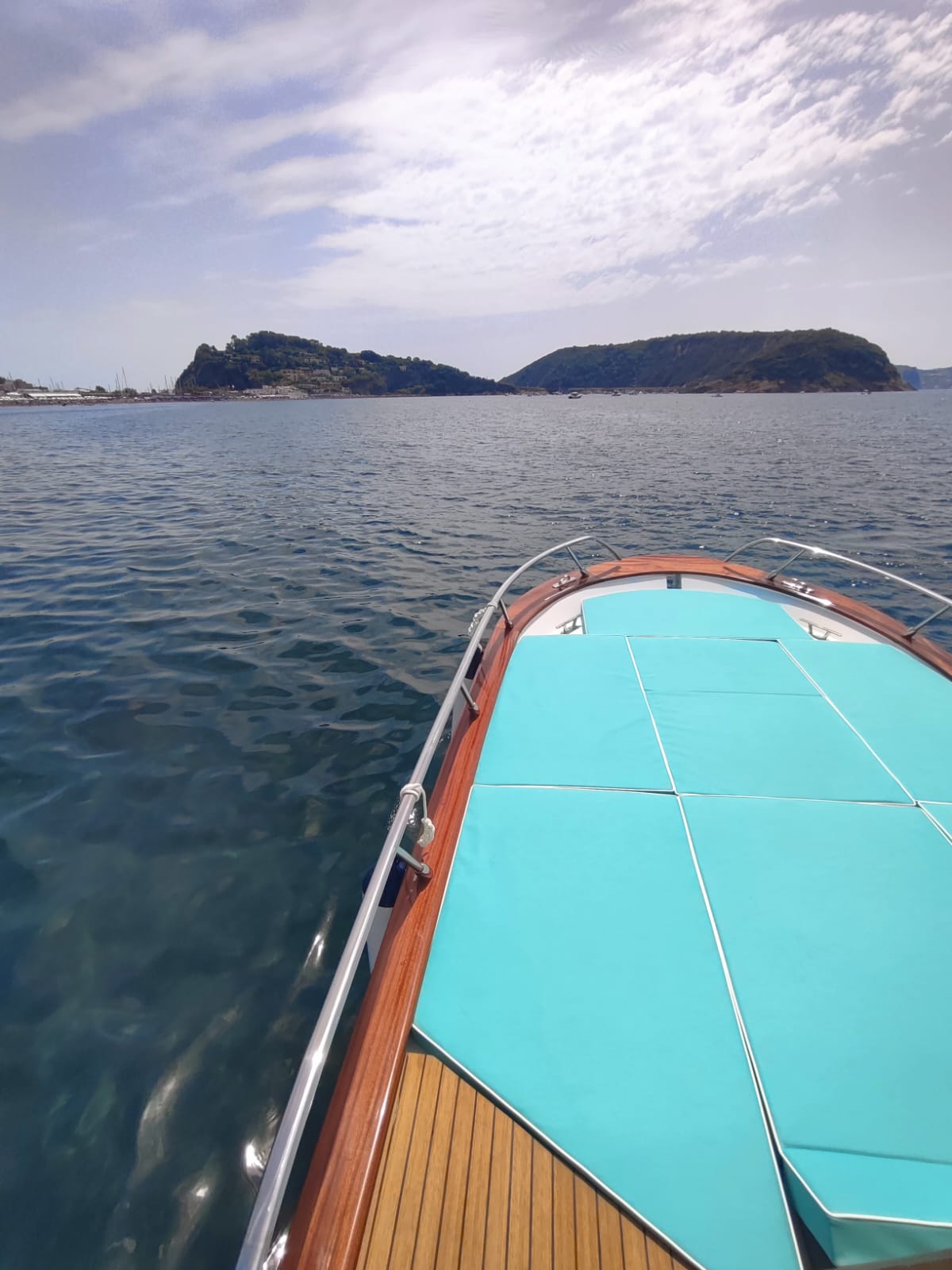 PROCIDA: L’ISOLA CHE INCANTÒ I GIGANTI MAX 7 PERSONE (2,5H) 2