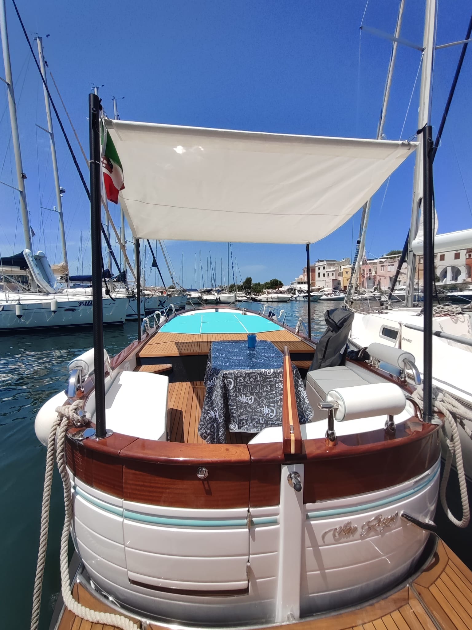 Capri & Vesuvio: Un Amore Eterno (8h) - Max. 7 Persone 1